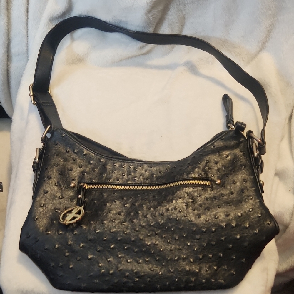 Giani Bernini Elegant Black Embossed Leather‎ Shoulder Bag